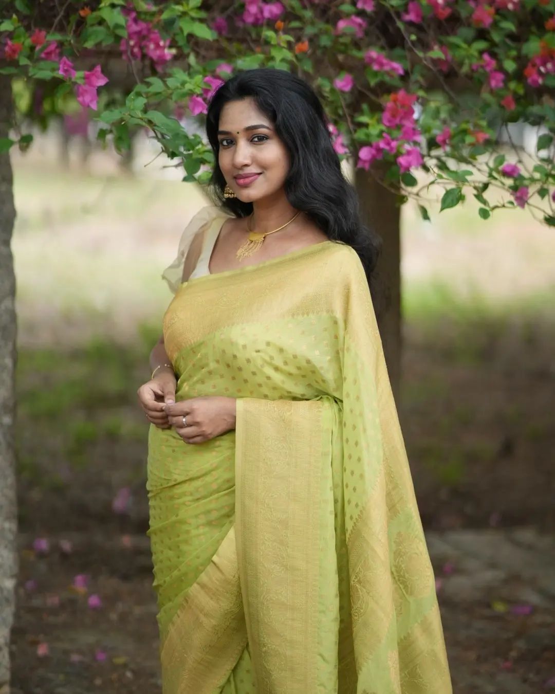 Why Banarasi Semi Georgette Sarees Are a Must-Have in Your Wardrobe