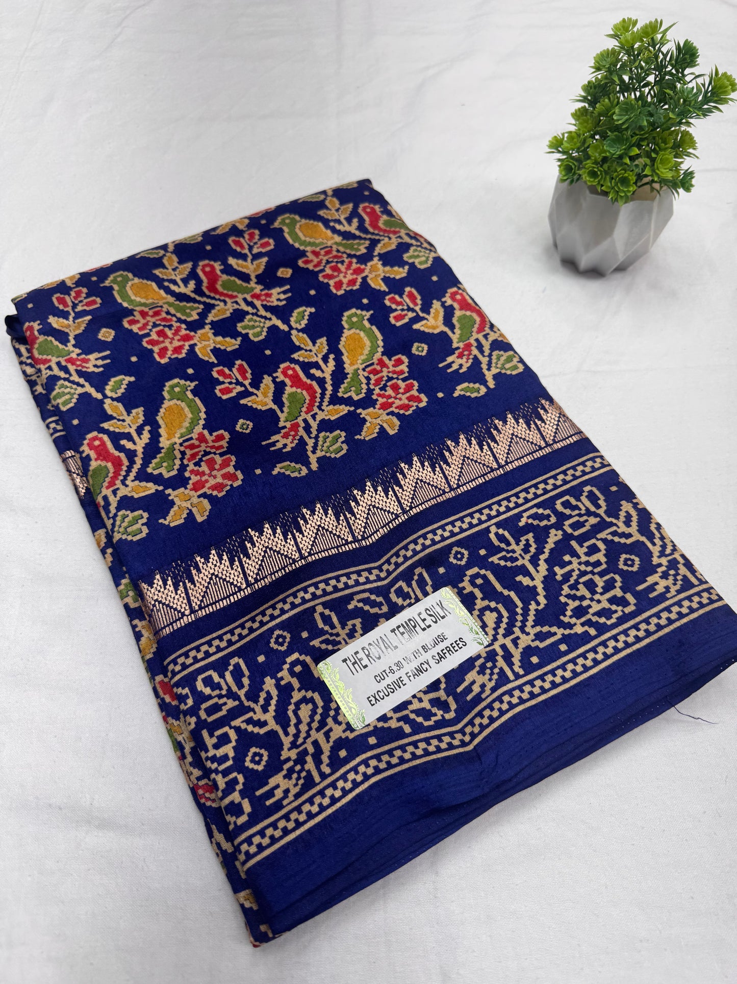 The Royal Temple Silk