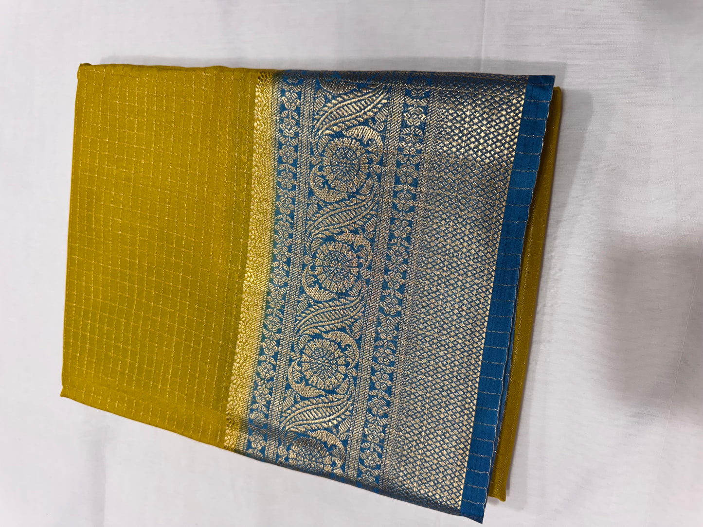 Viscose checks saree