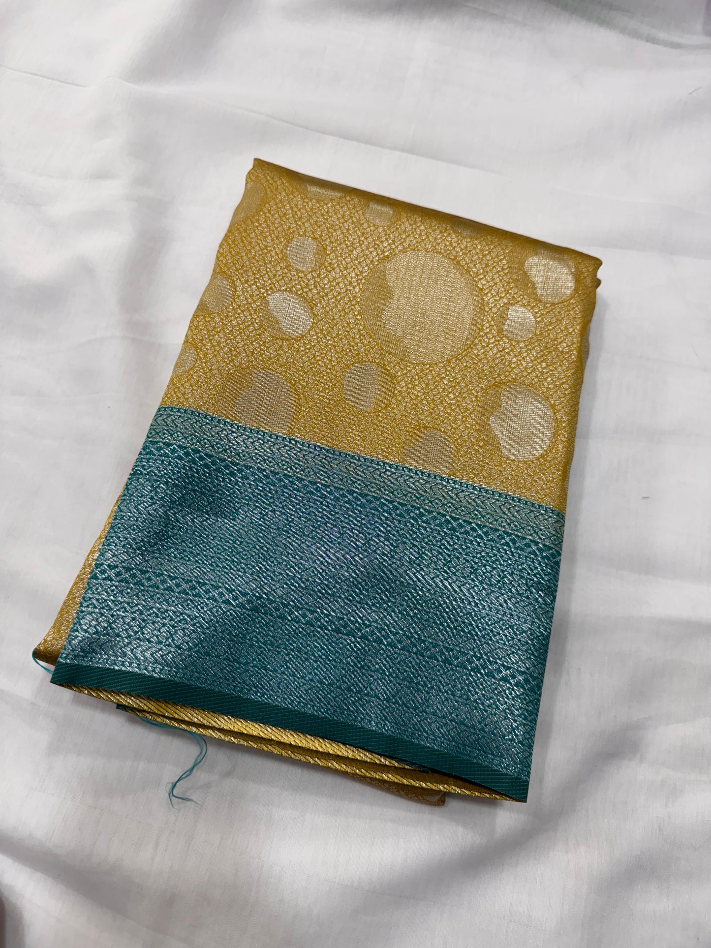 Semi Kanchi