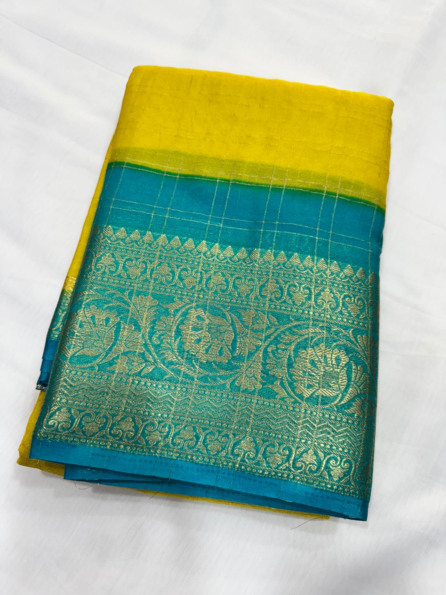 M Checks with border flower design
