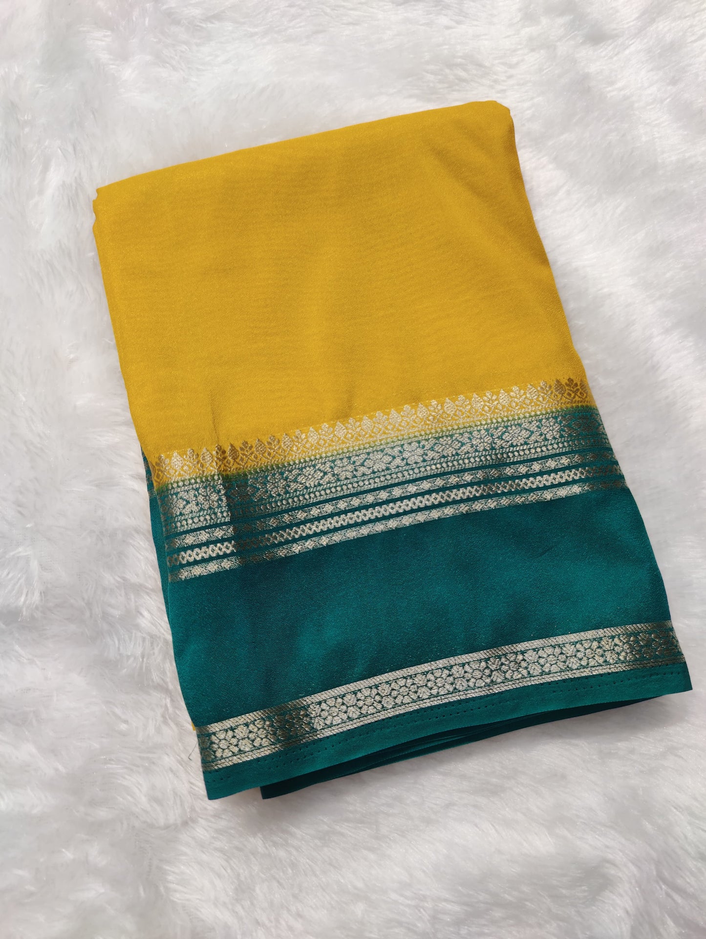 Crepe Plain Bentex Border -KW