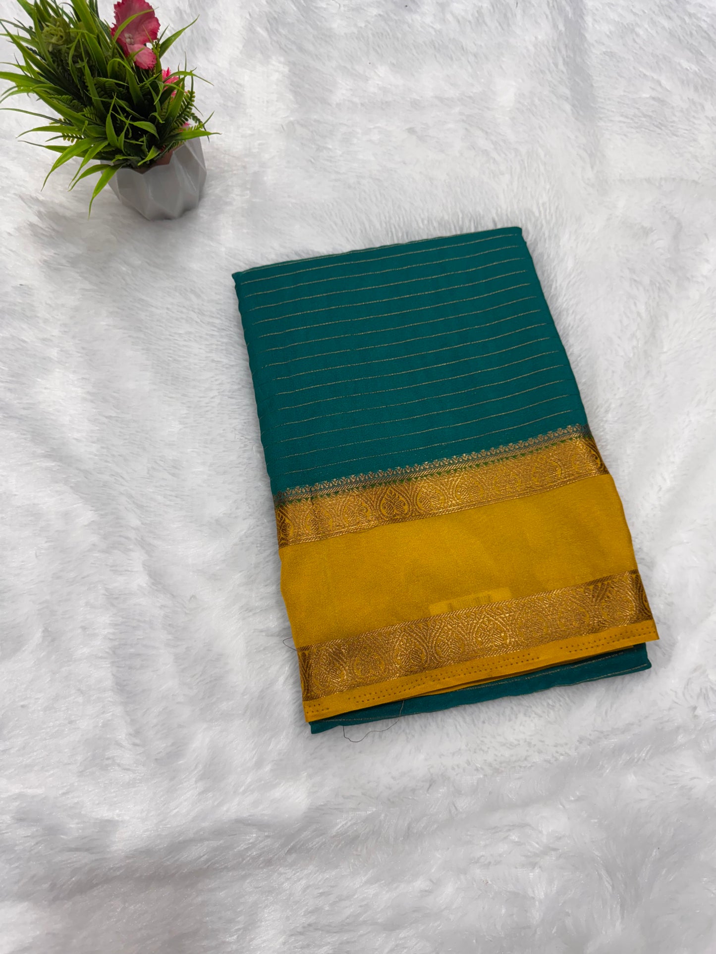 Crepe Striped Bentex