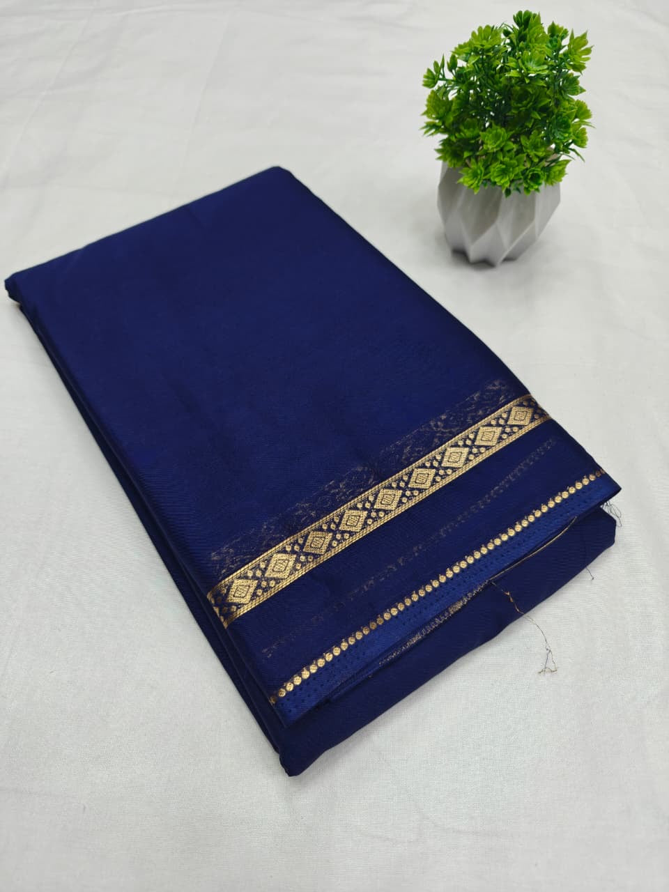 Vandana Self Crepe with Bentex