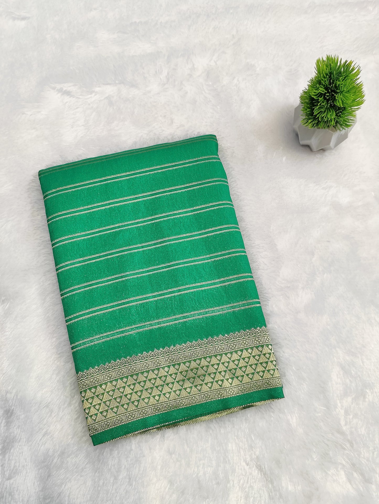 Georgette Crepe Tria Angle Border