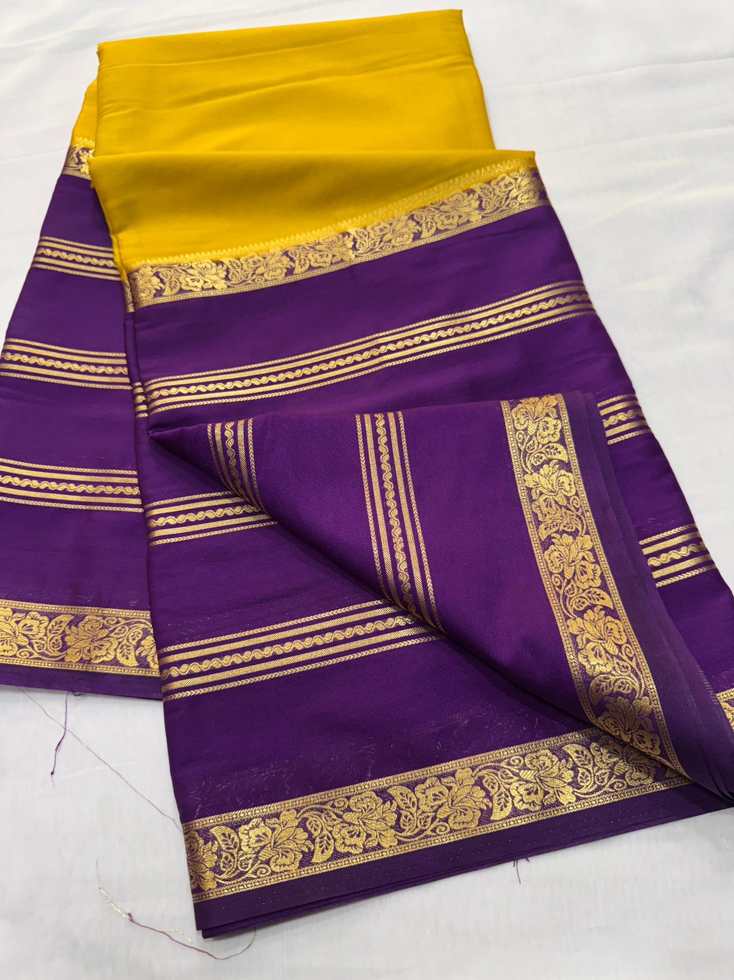 Preamium crape with center plain