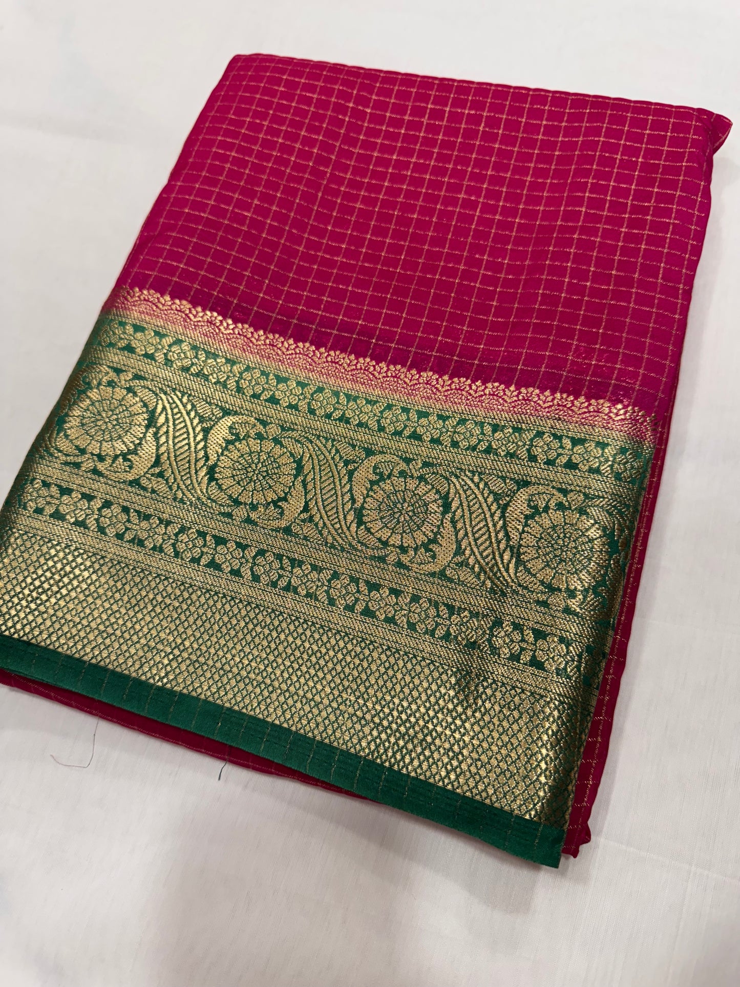 Viscose checks saree
