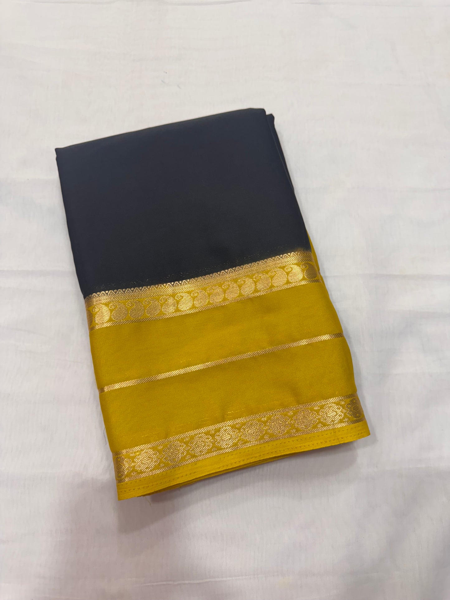 Semi Crepe Bentex Contrast Border
