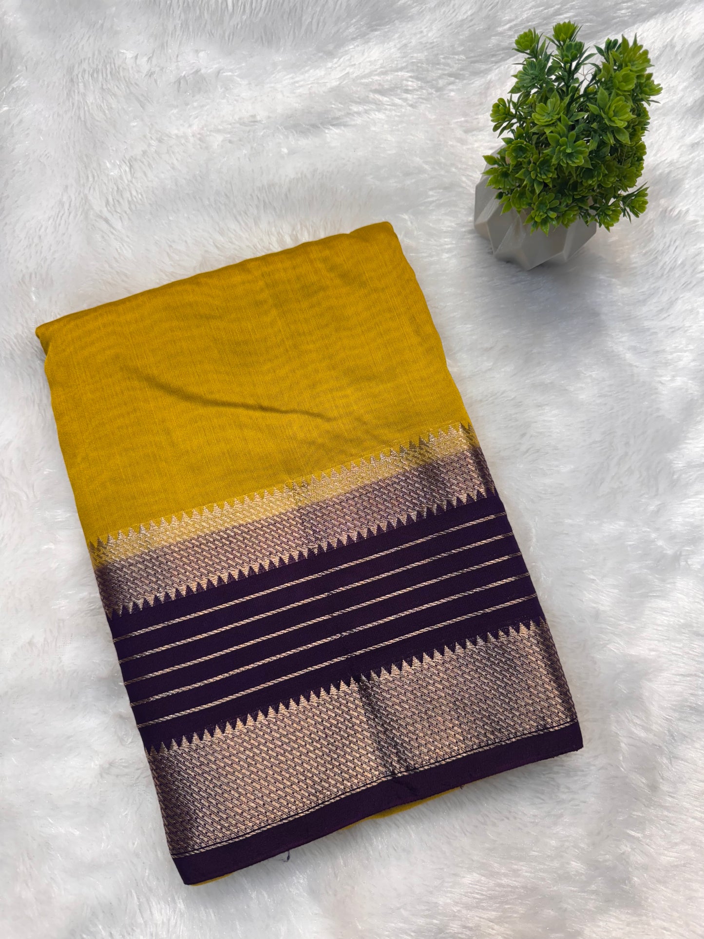 Semi Crepe Bentex Stripes -KW