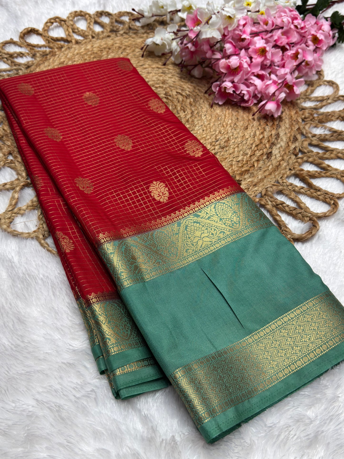 Premium Crepe Checks Rich Pallu