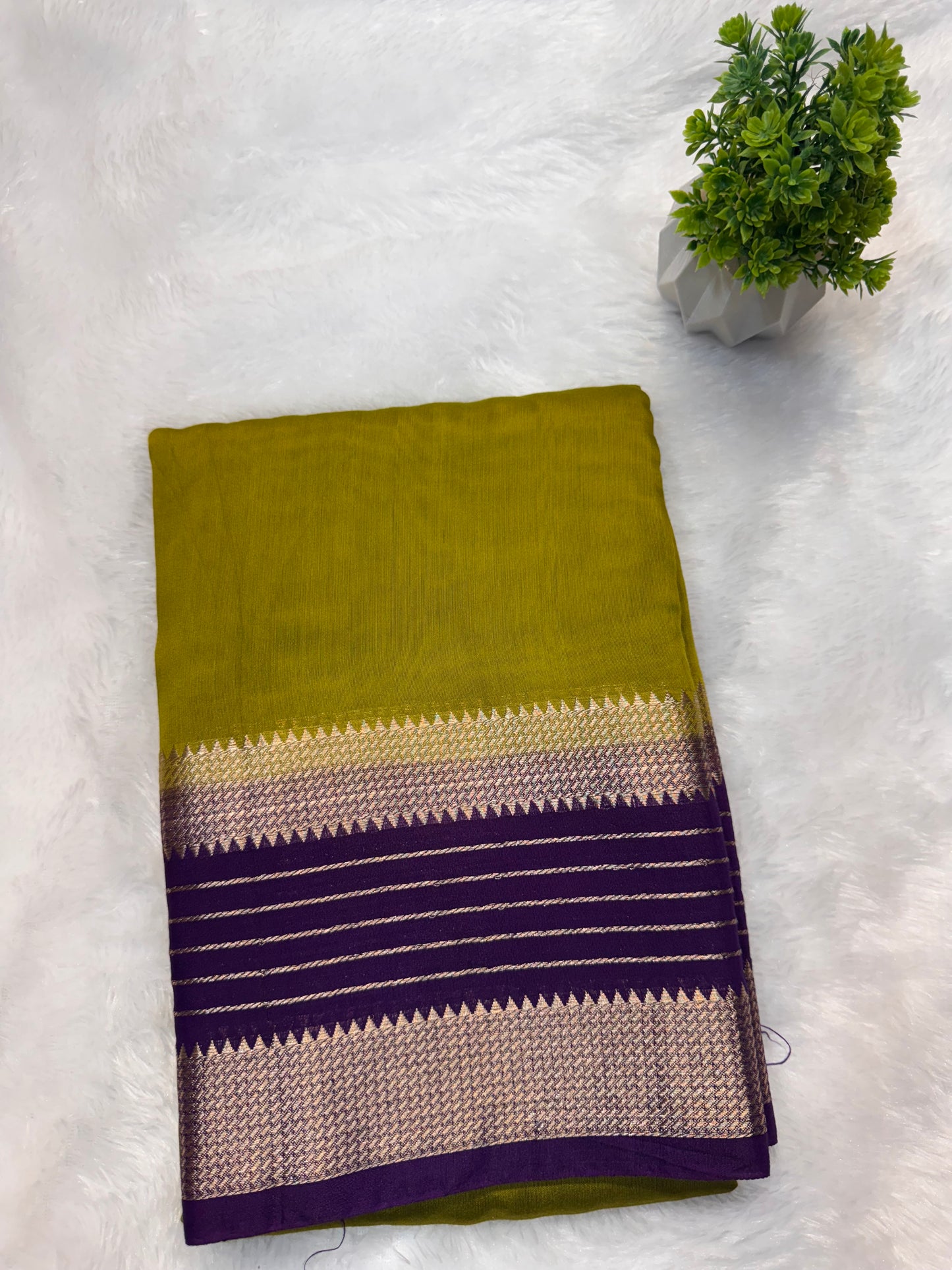 Semi Crepe Bentex Stripes -KW