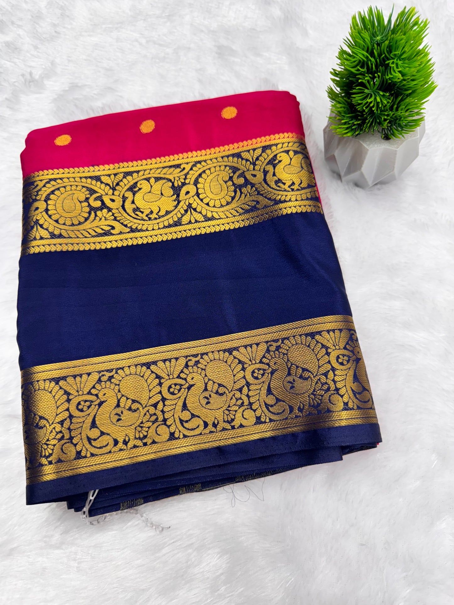 Anushree Saree Bentex Flower