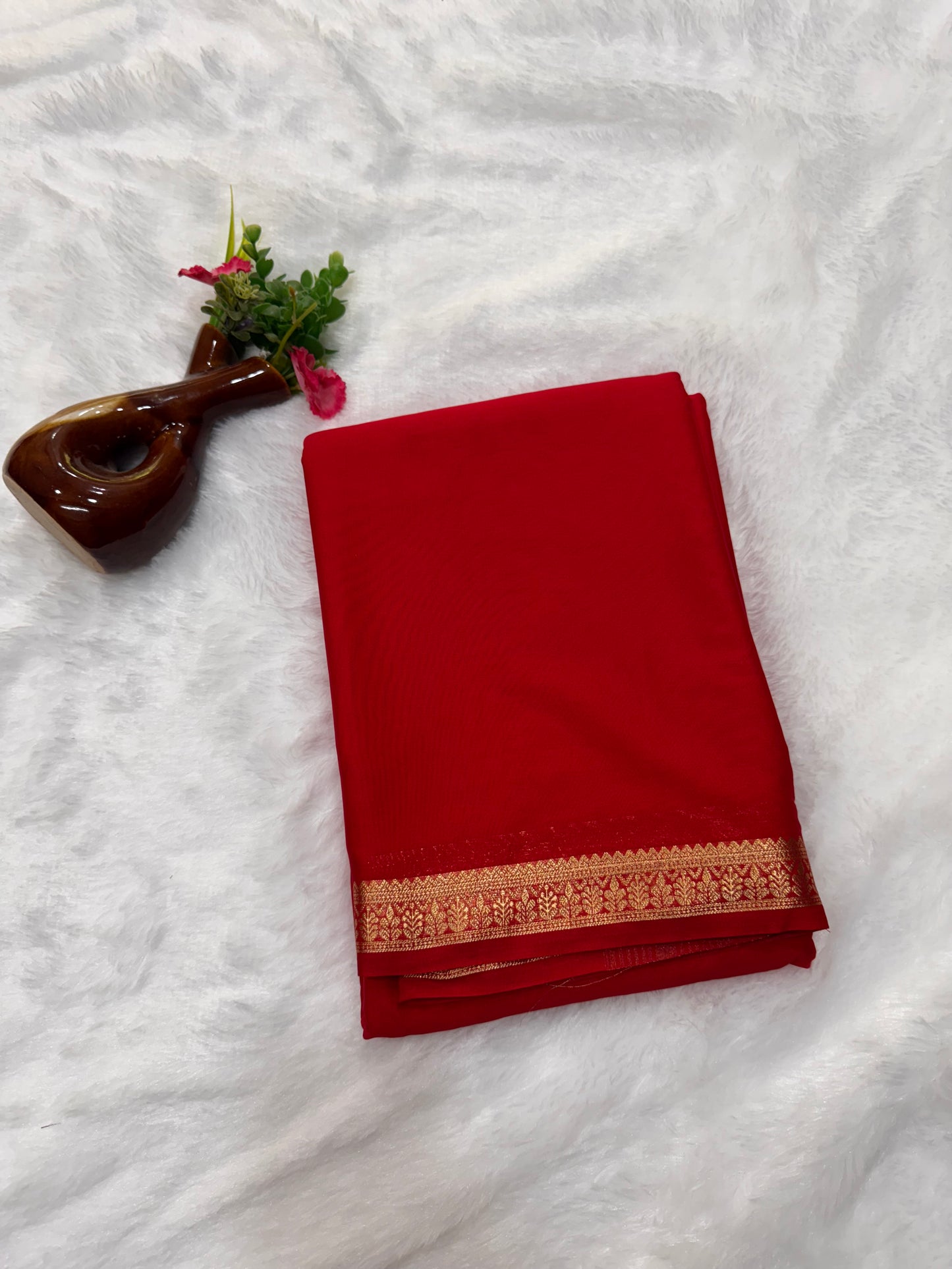 Crepe Piping Border