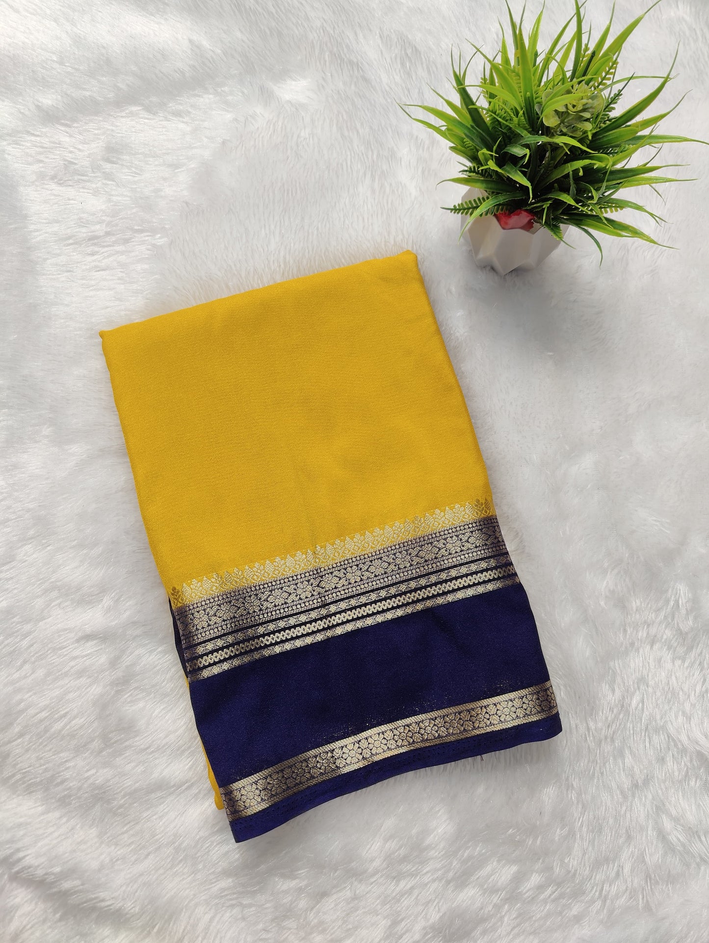 Crepe Plain kw Border Bentex flower
