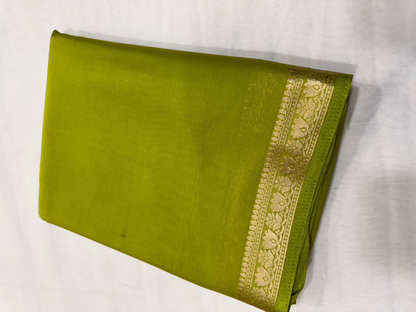 New Semi Crape small border