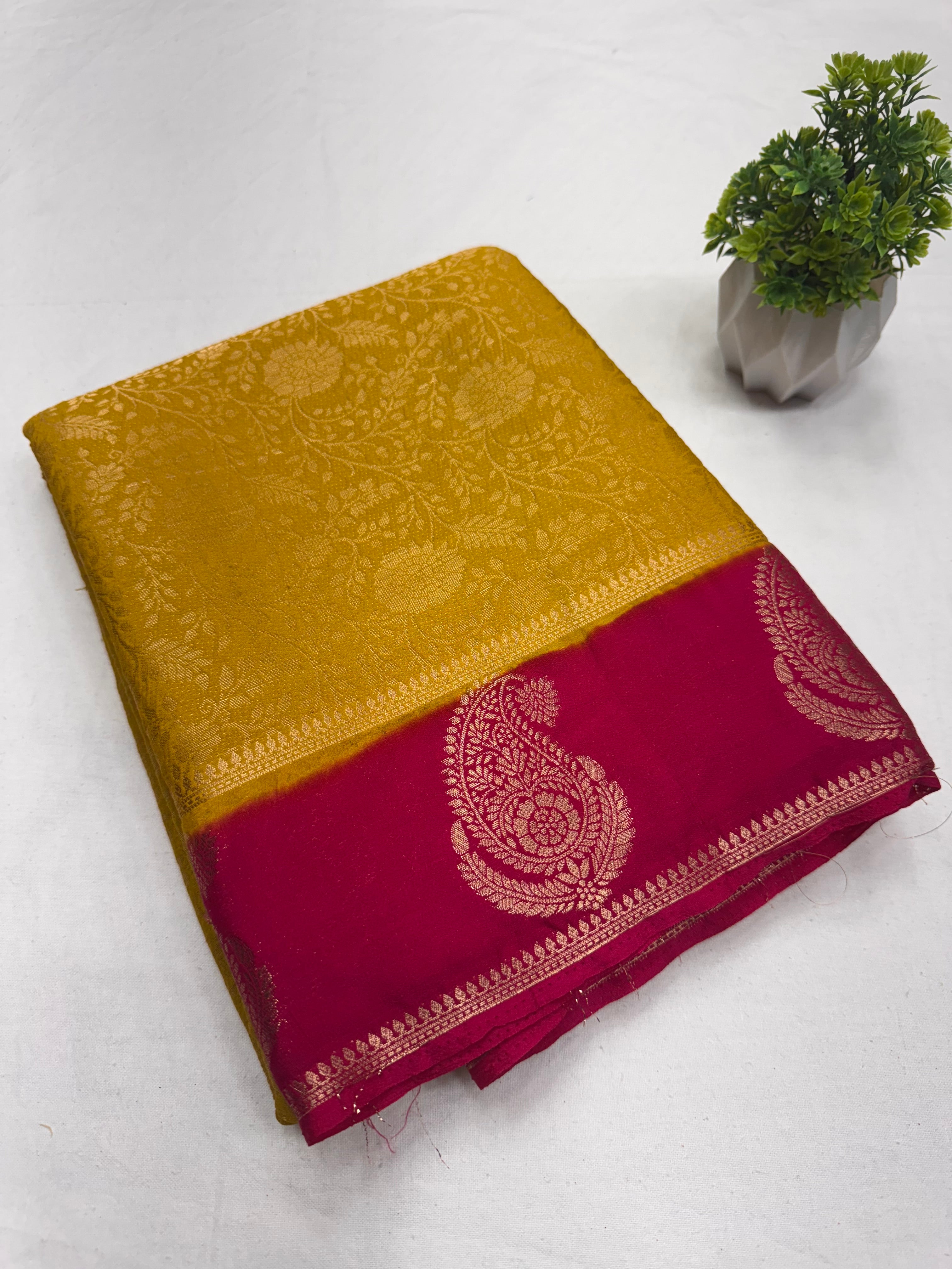 Brocade Bentex Contrast