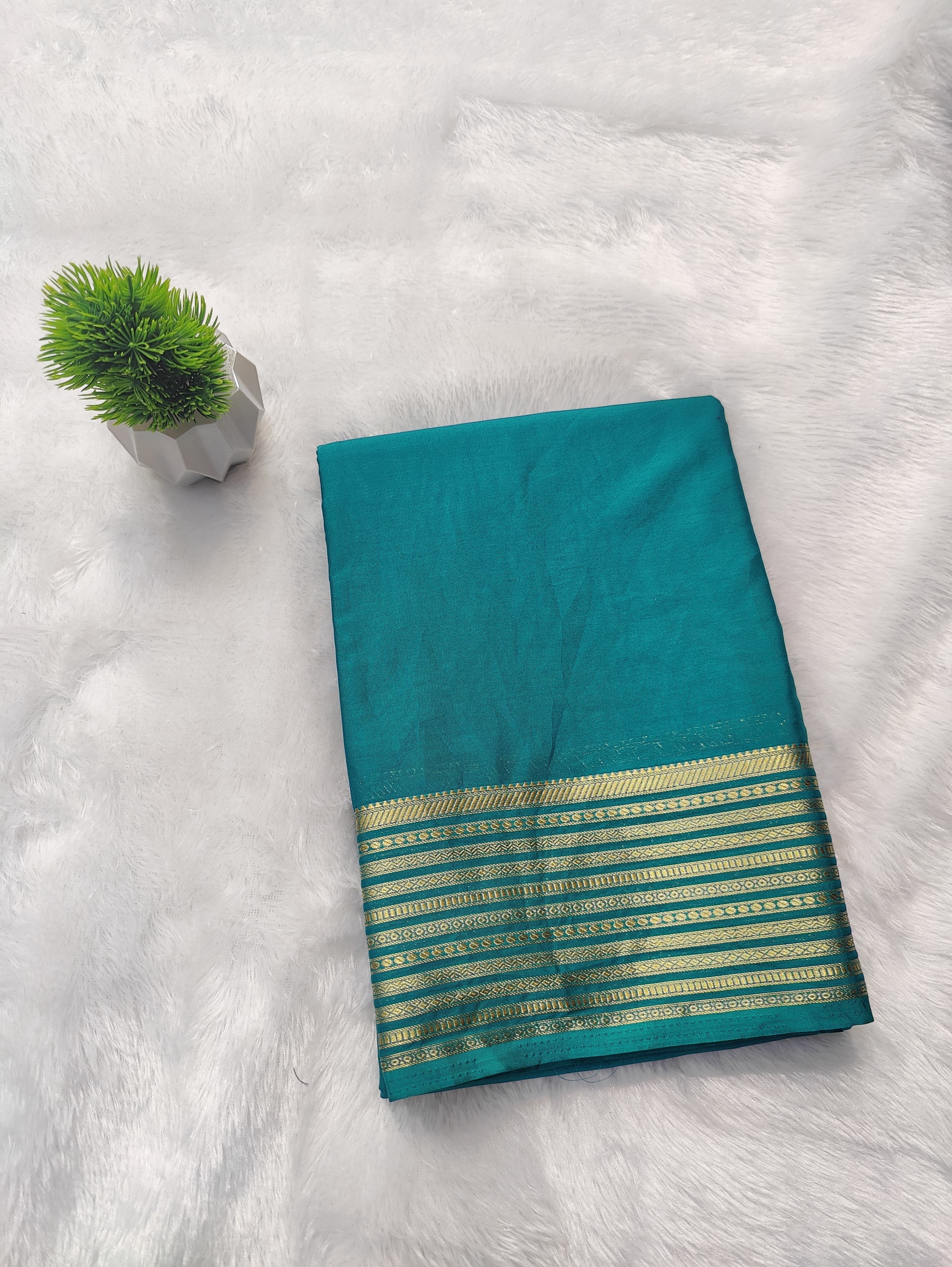 Crepe Self Big Border