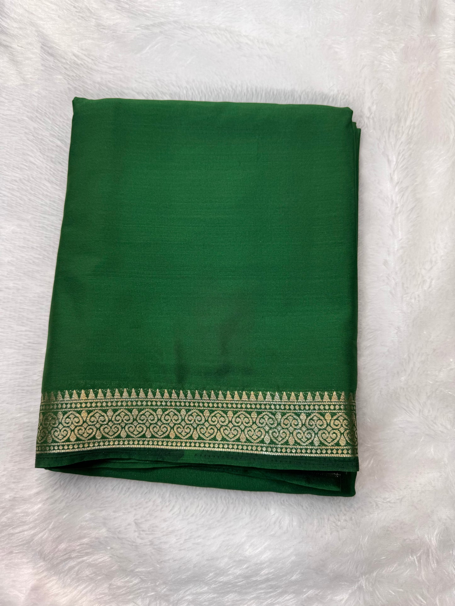 Premium Crepe With Small Border