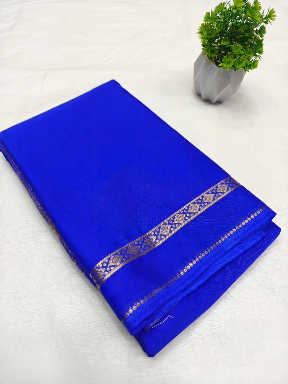 Vandana Self Crepe with Bentex