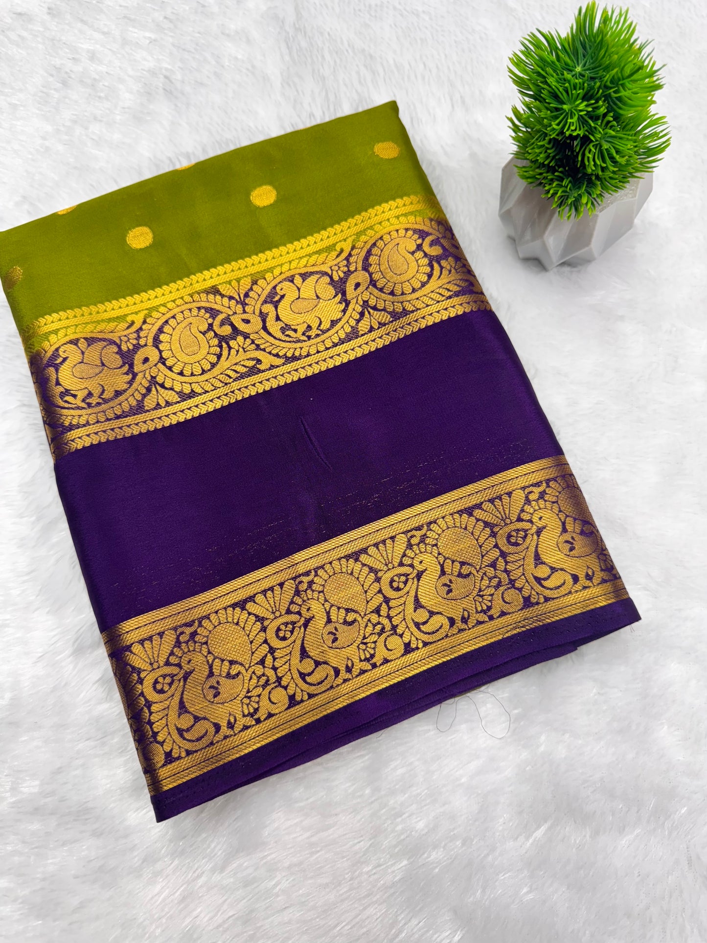 Anushree Saree Bentex Flower
