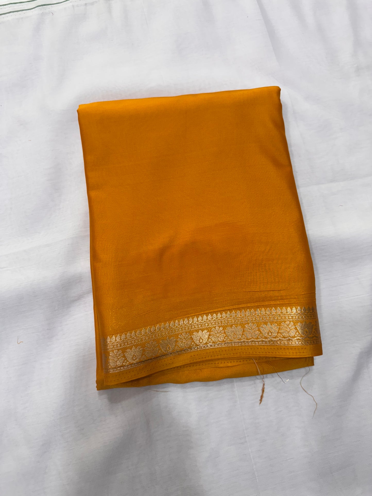 New Semi Crape small border