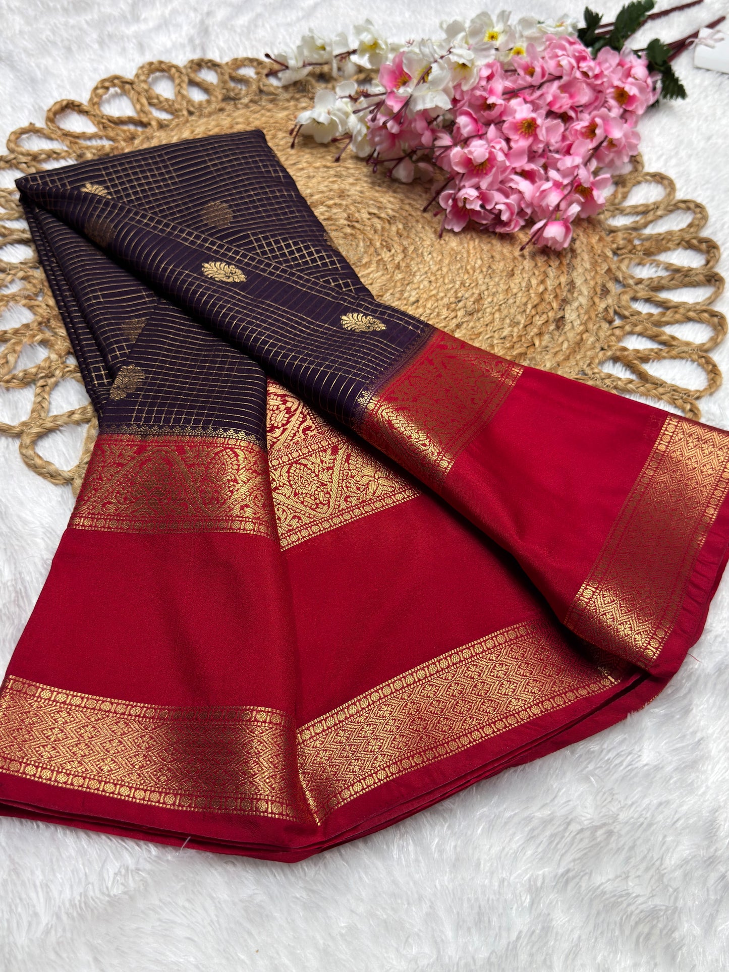Premium Crepe Checks Rich Pallu