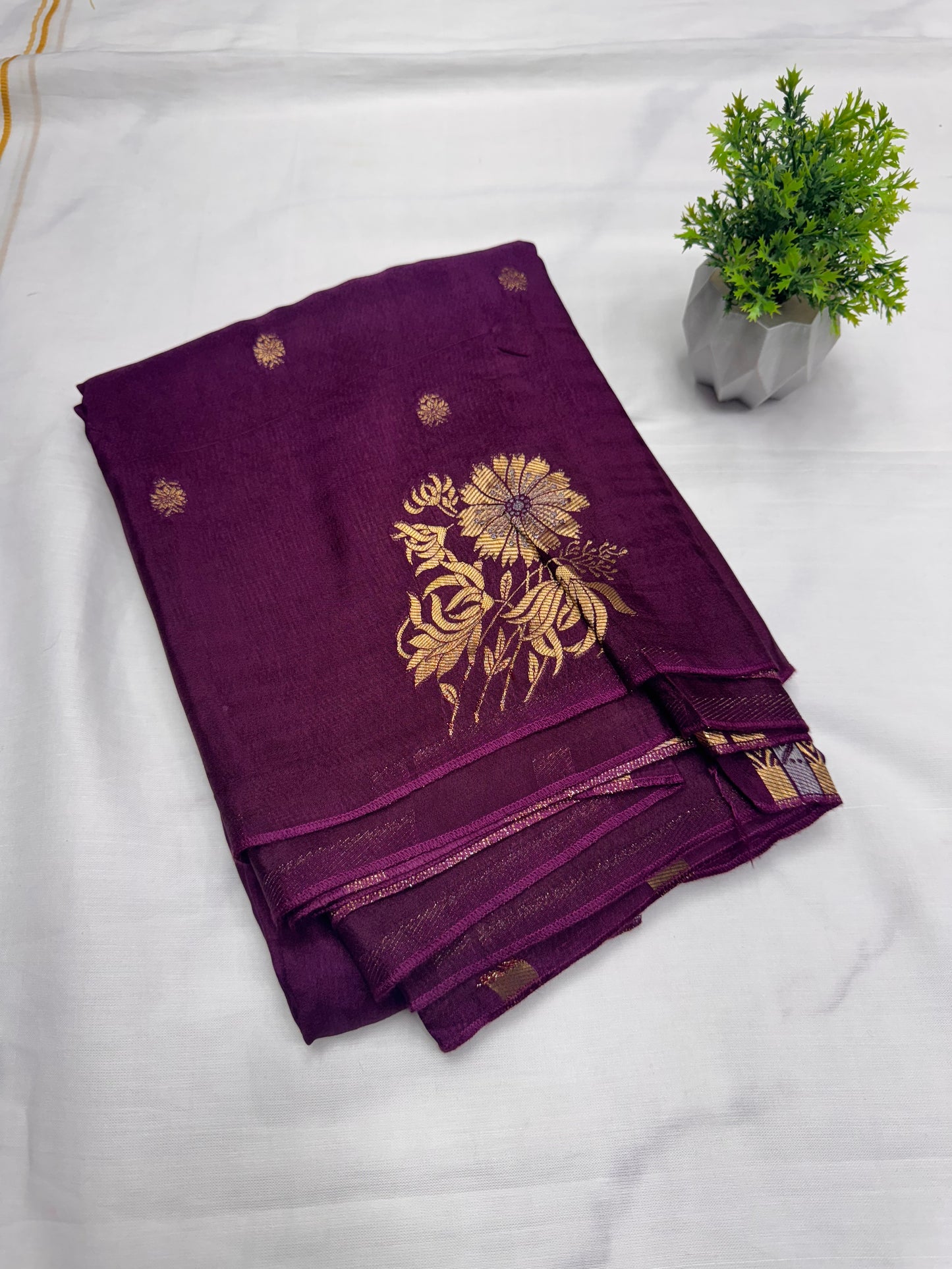 Viscose Silk BorderLess Flower
