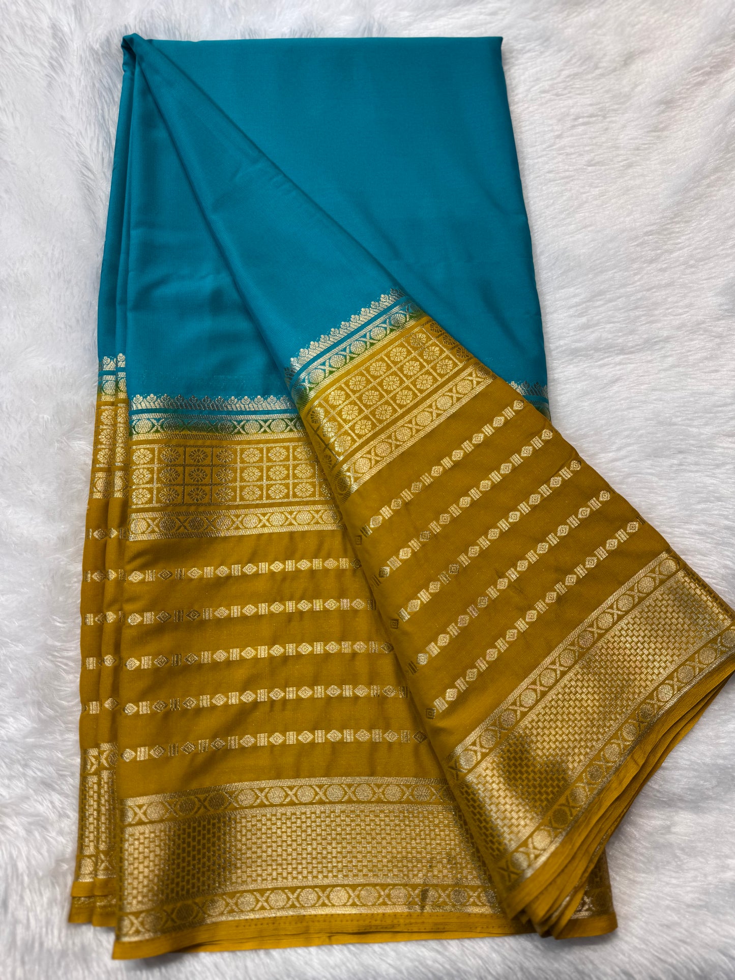 Premium Crepe with Contrast Border