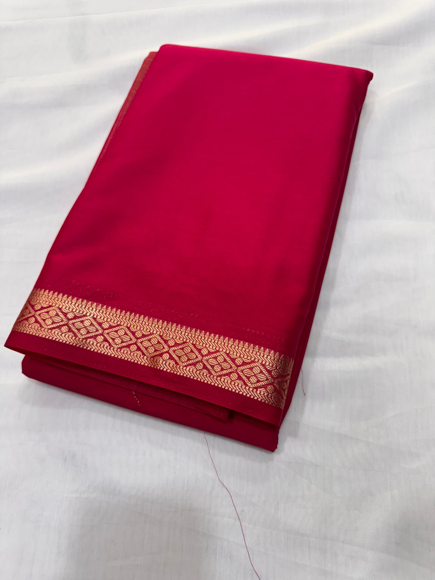 Semi Crepe Rombos Border Design
