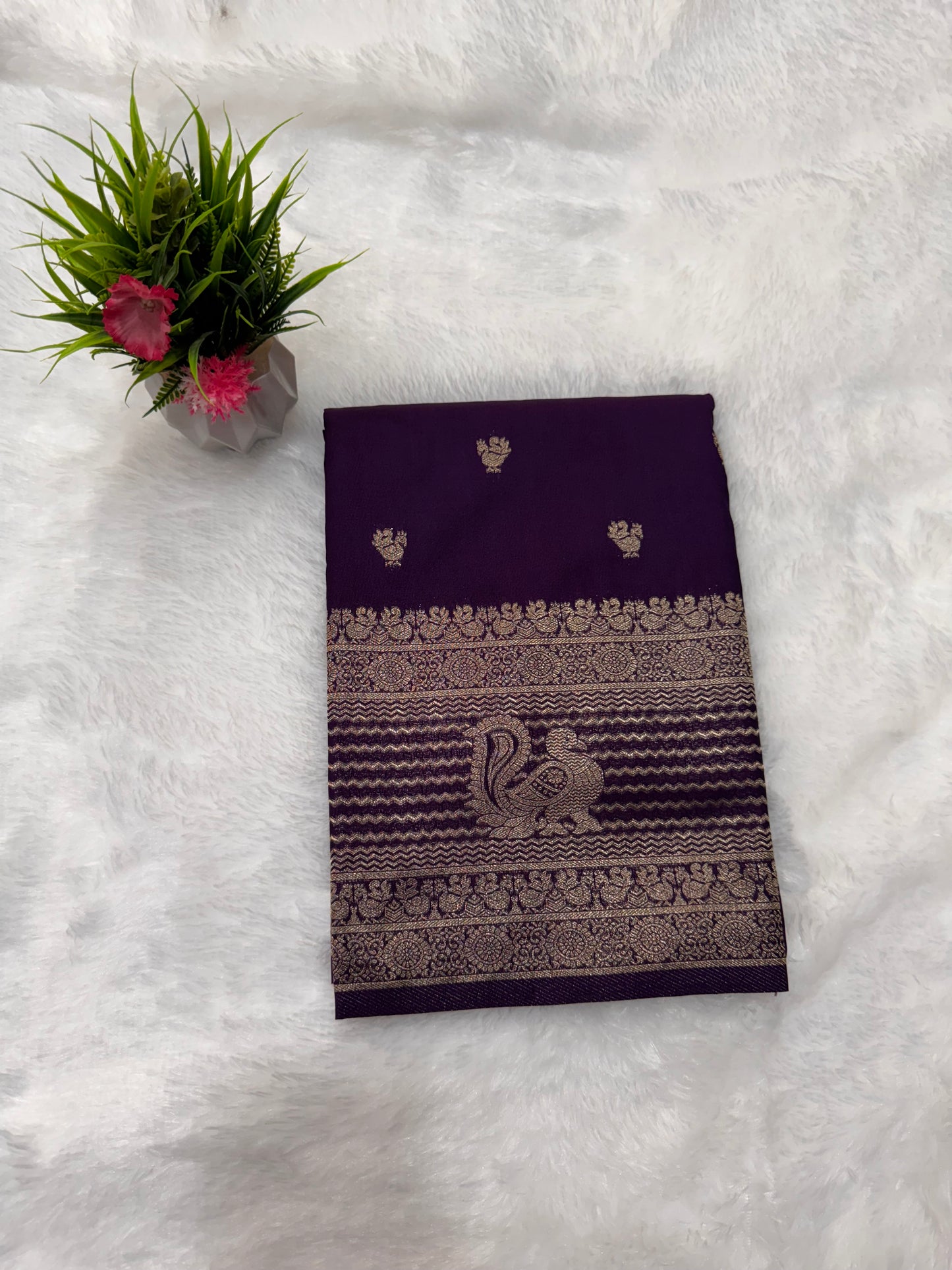 Semi Silk with Peacock Motis