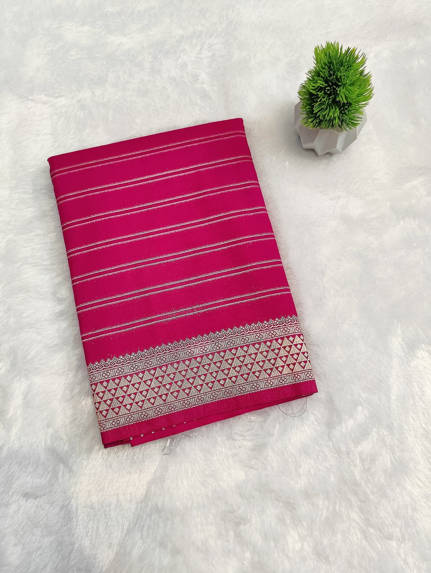 Georgette Crepe Tria Angle Border