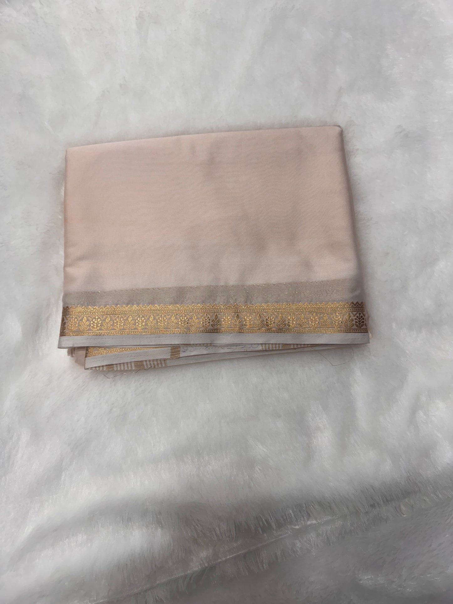 Crepe Piping Border