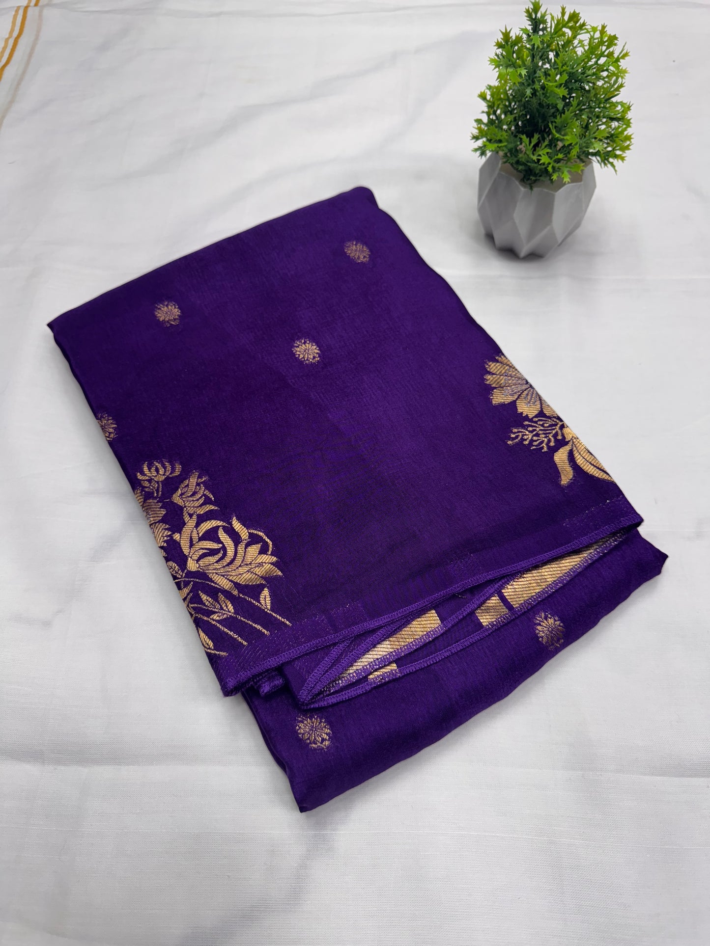 Viscose Silk BorderLess Flower