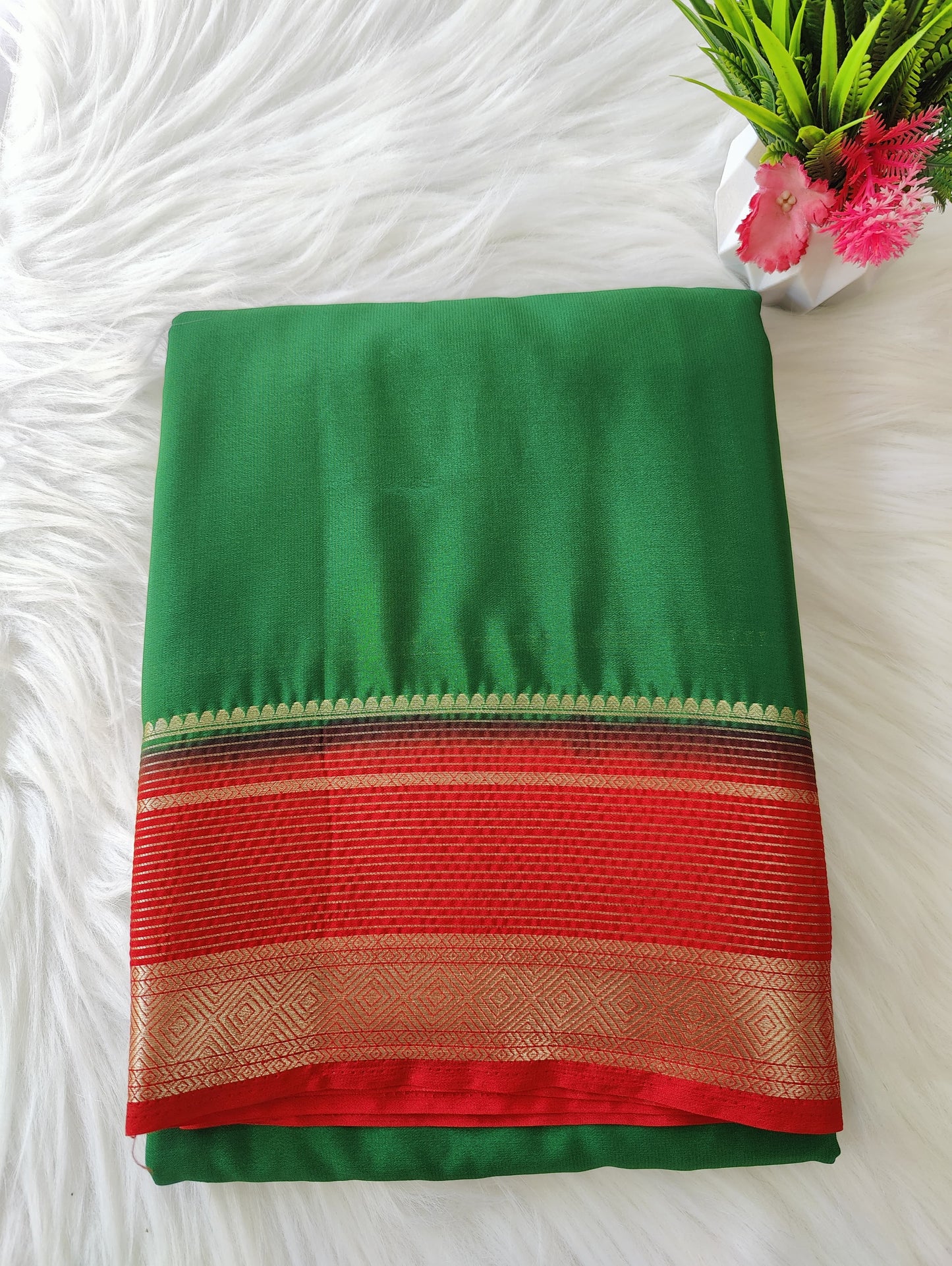 Semi Mysore Crepe plain border lines