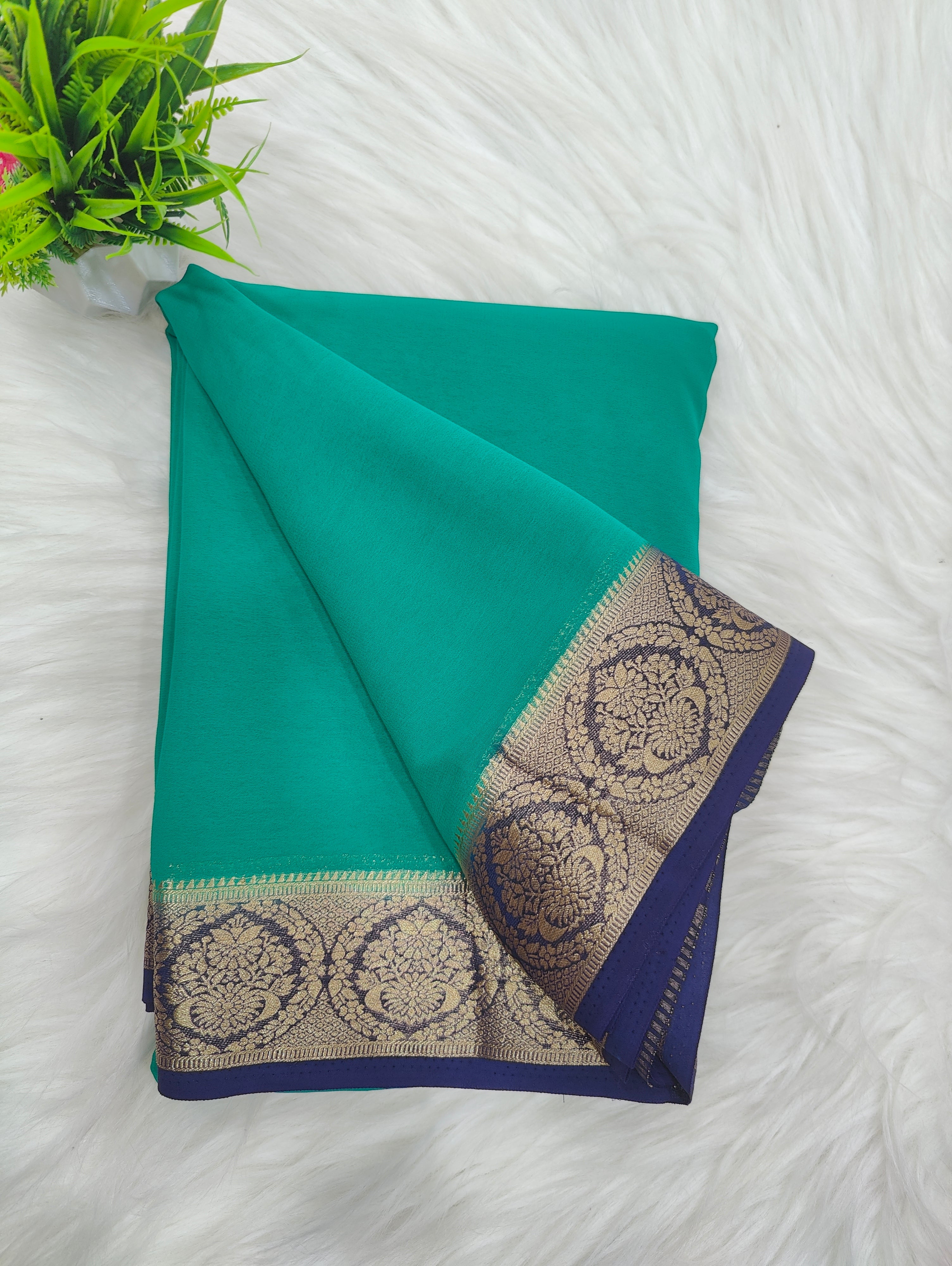 Georgette saree contrast