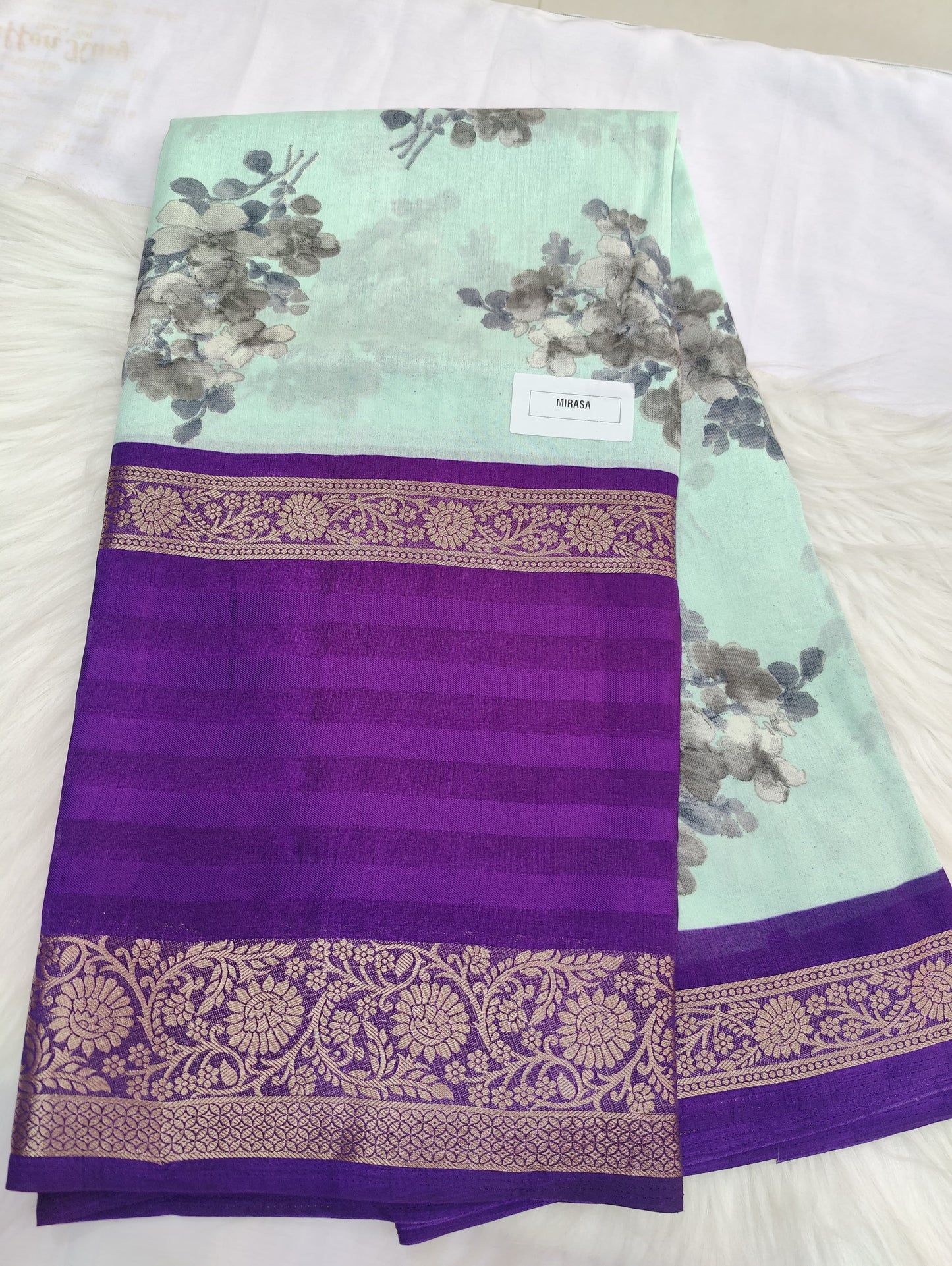 Fancy saree Mirasa