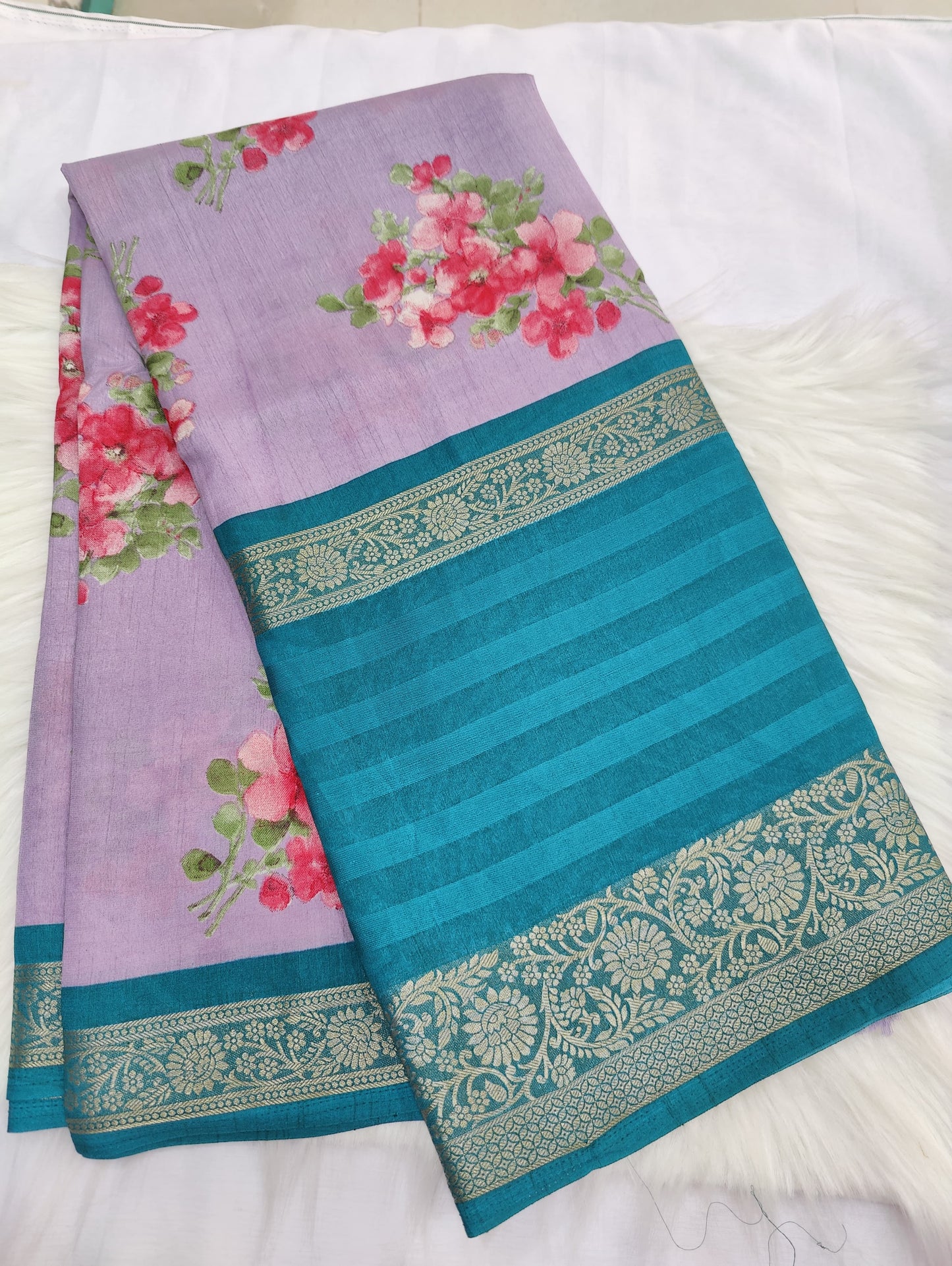 Fancy saree Mirasa