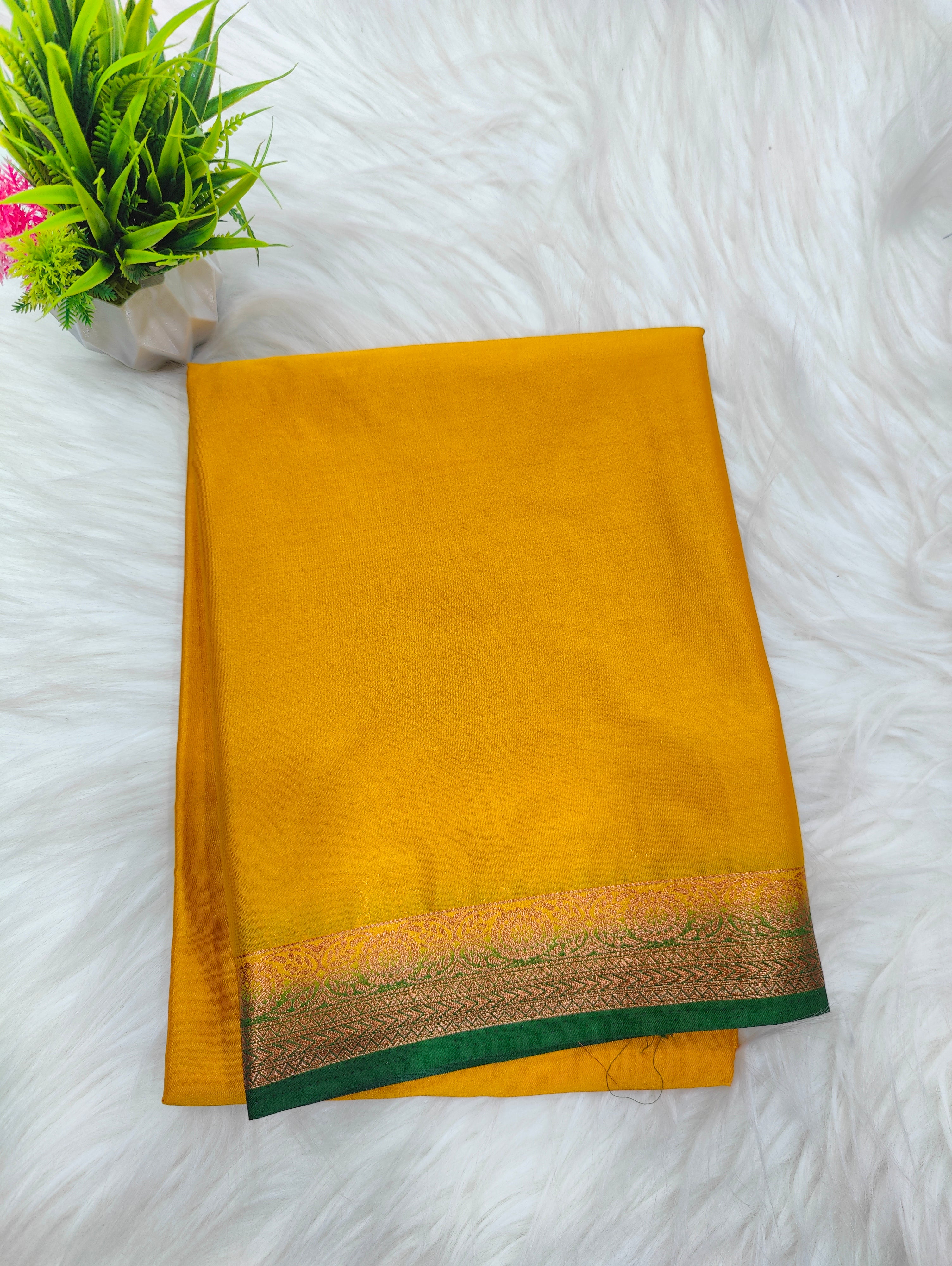 Semi Mysore Crepe Small Border