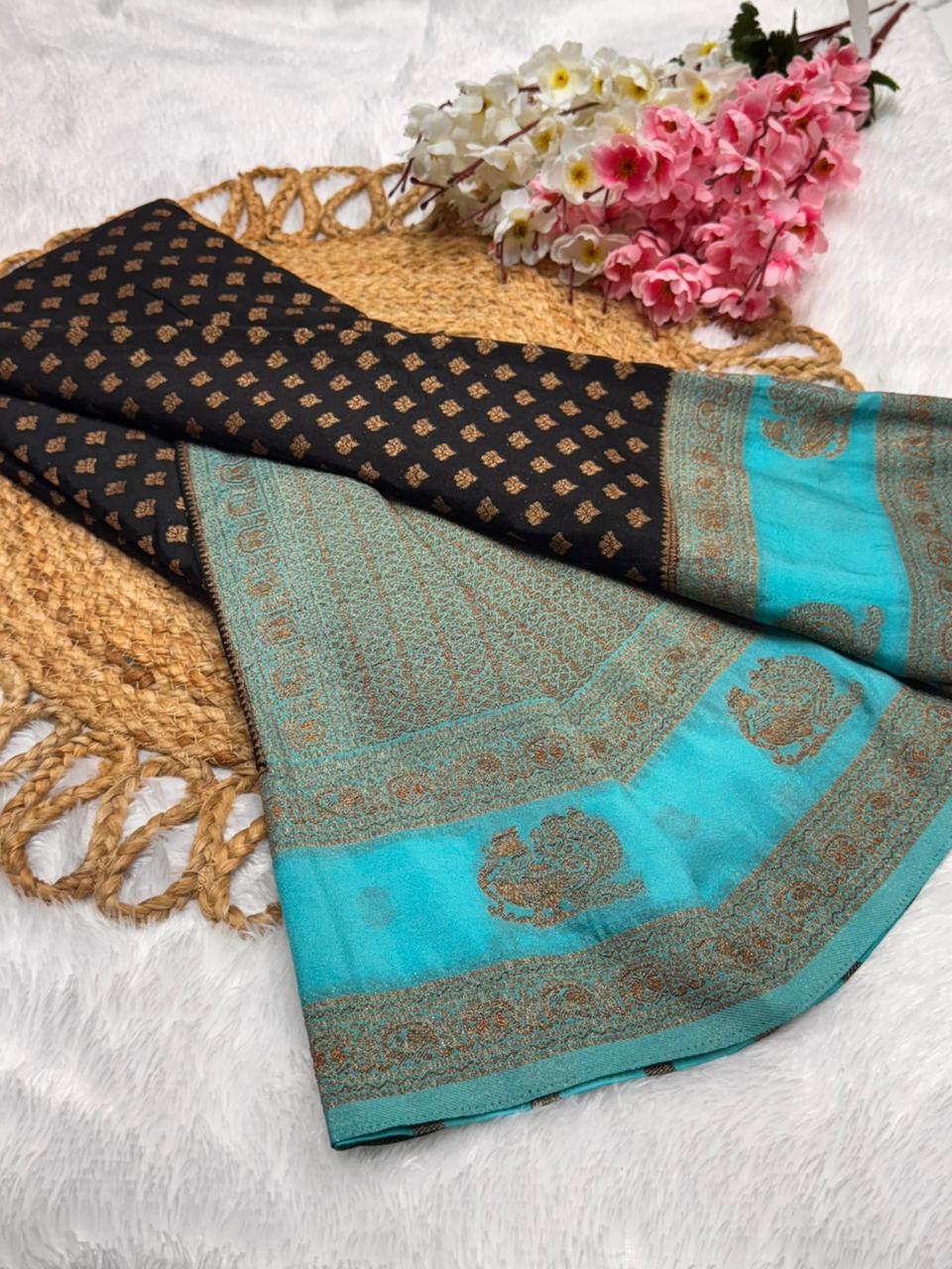 Georgette Coco Bentex  Contrast
