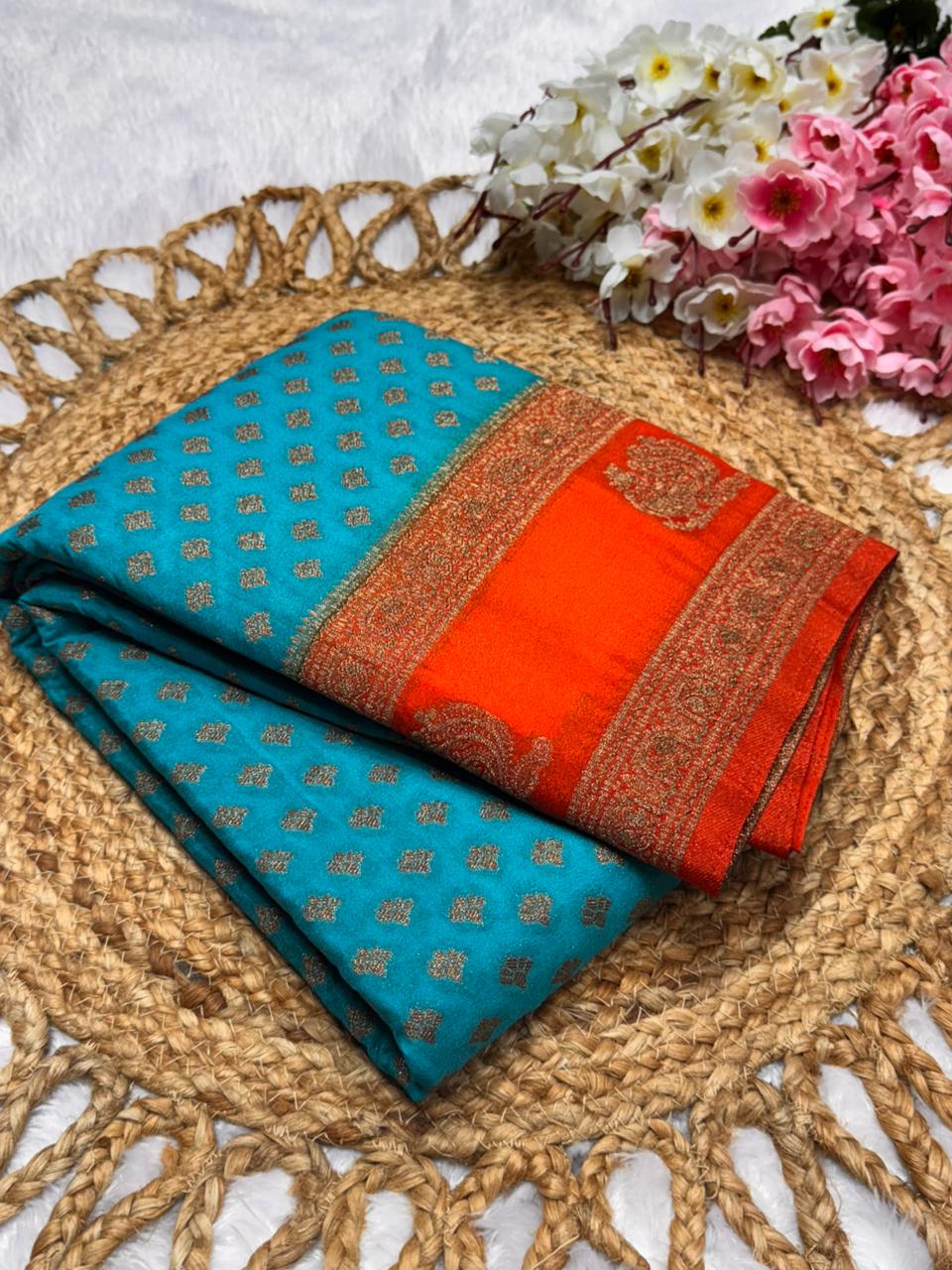 Georgette Coco Bentex  Contrast
