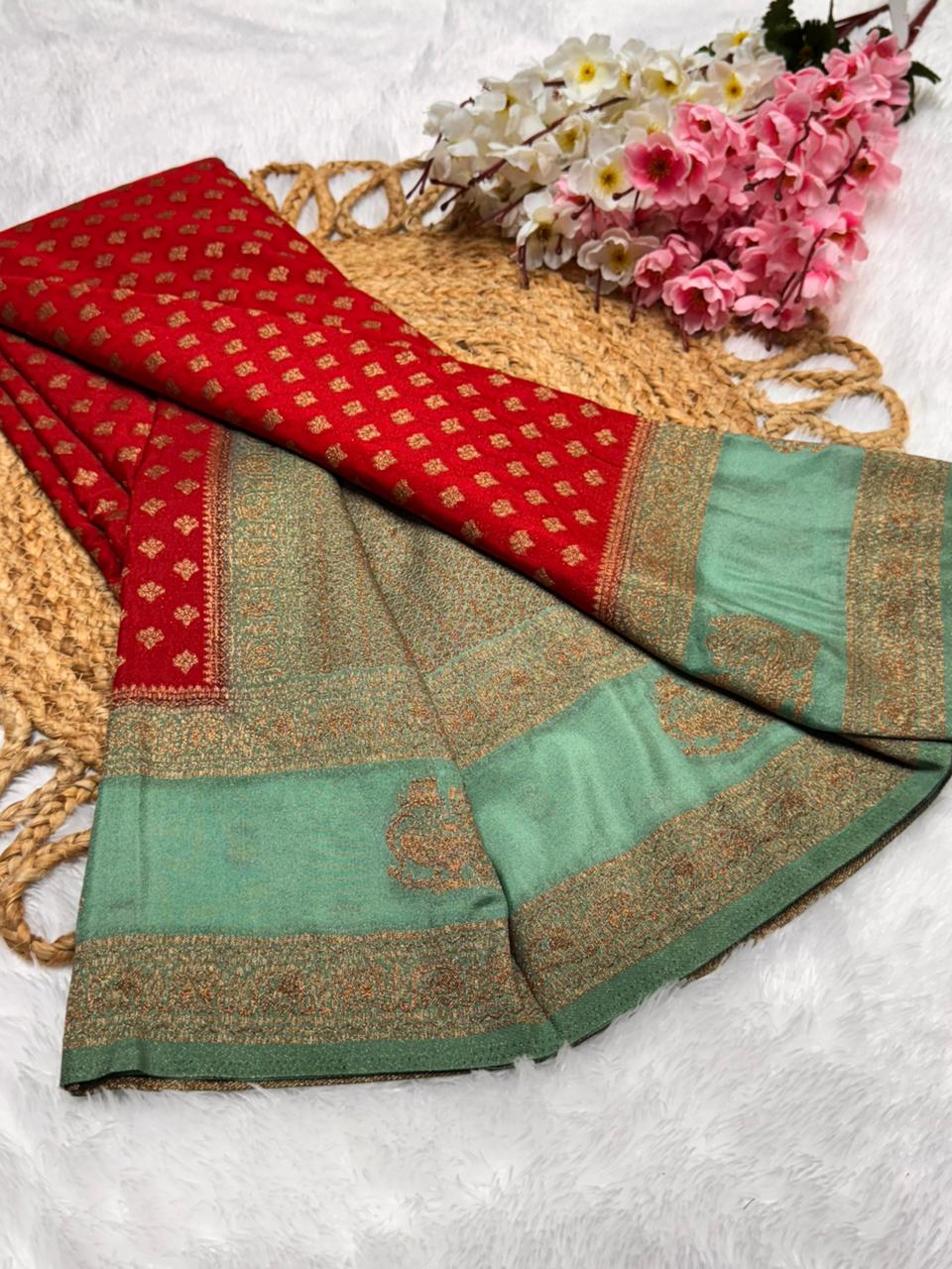 Georgette Coco Bentex  Contrast