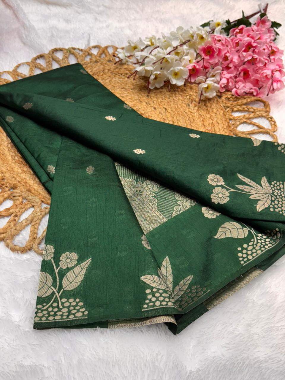 Dola BorderLess Flower