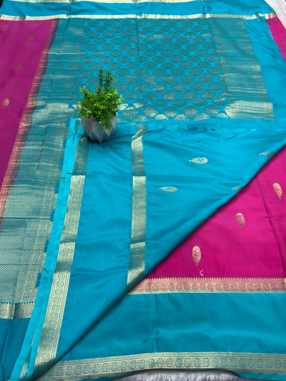 Rf Bentex Peacock Butta Cout Semi Crape