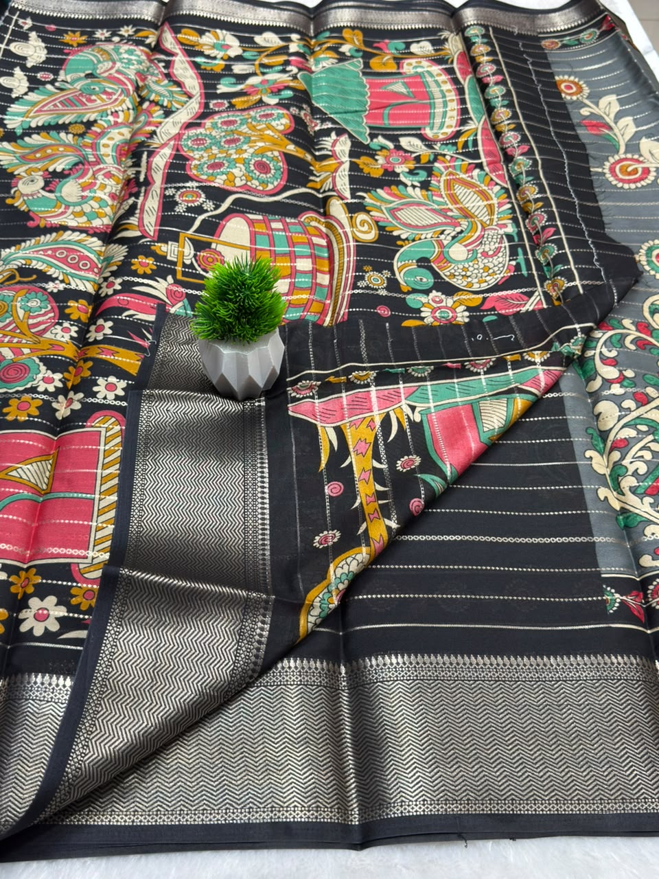 Meera Silk zb