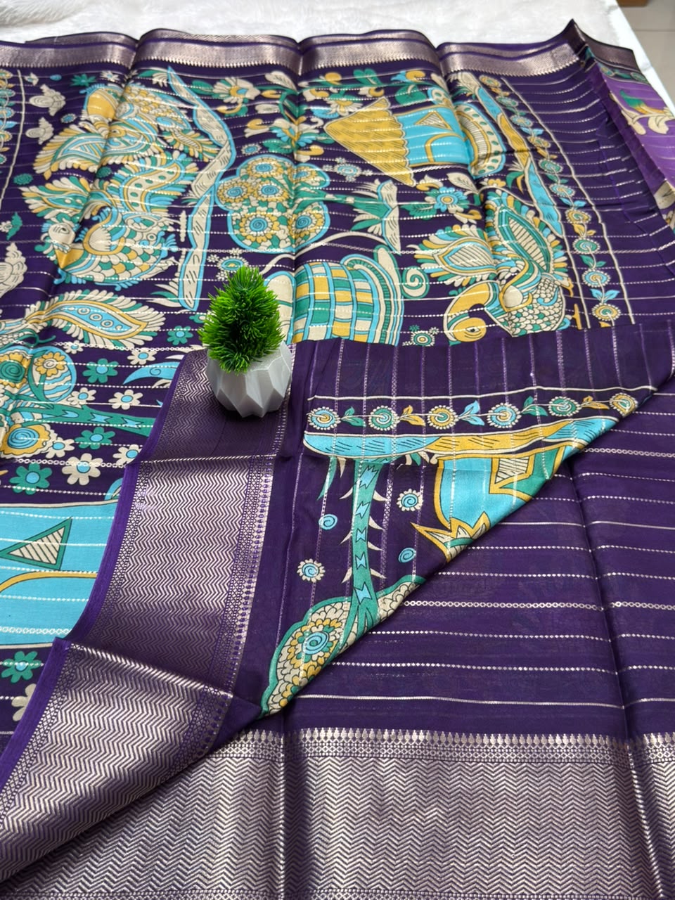 Meera Silk zb