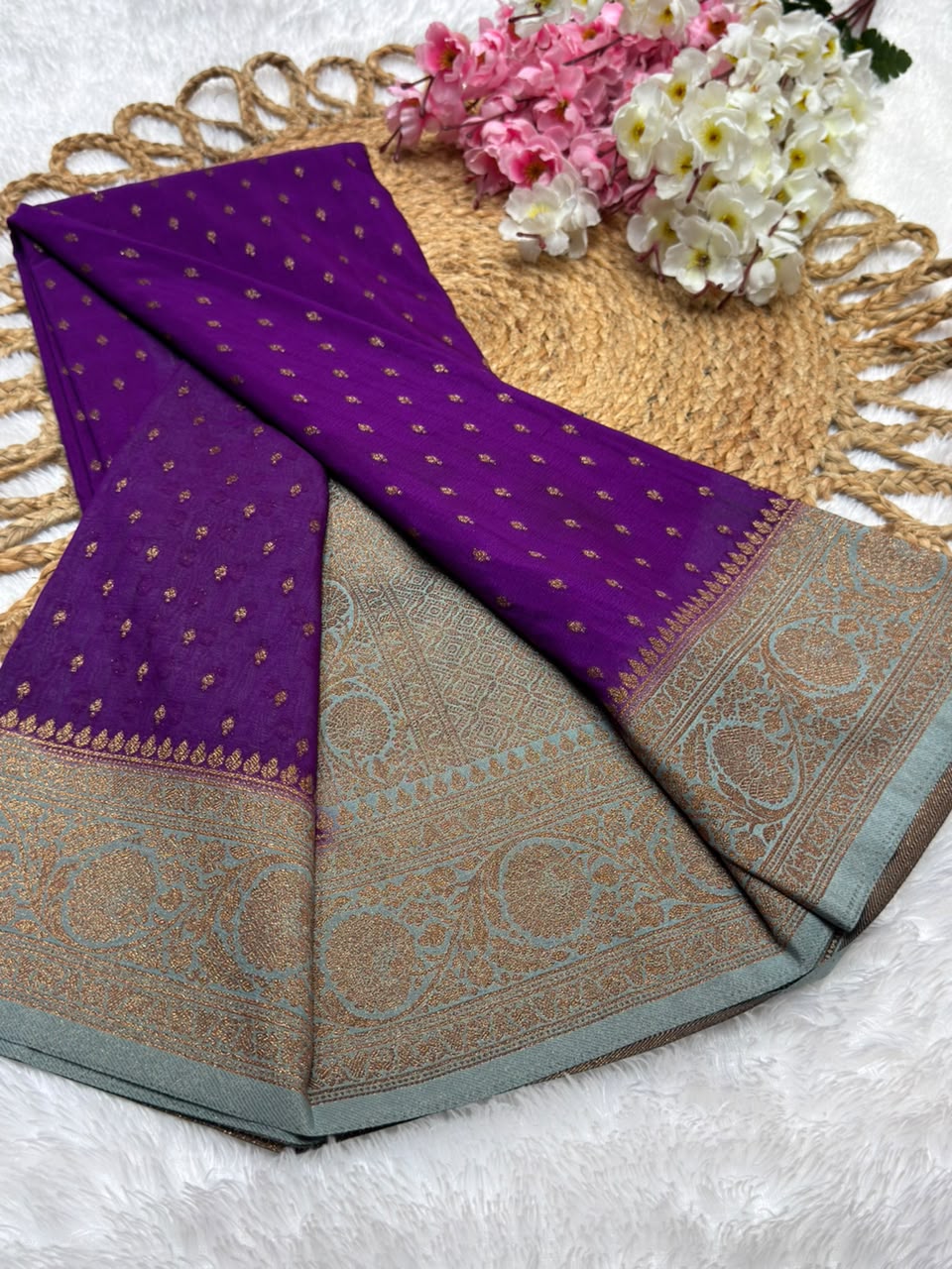 Khaddi Georgette Coco Zari