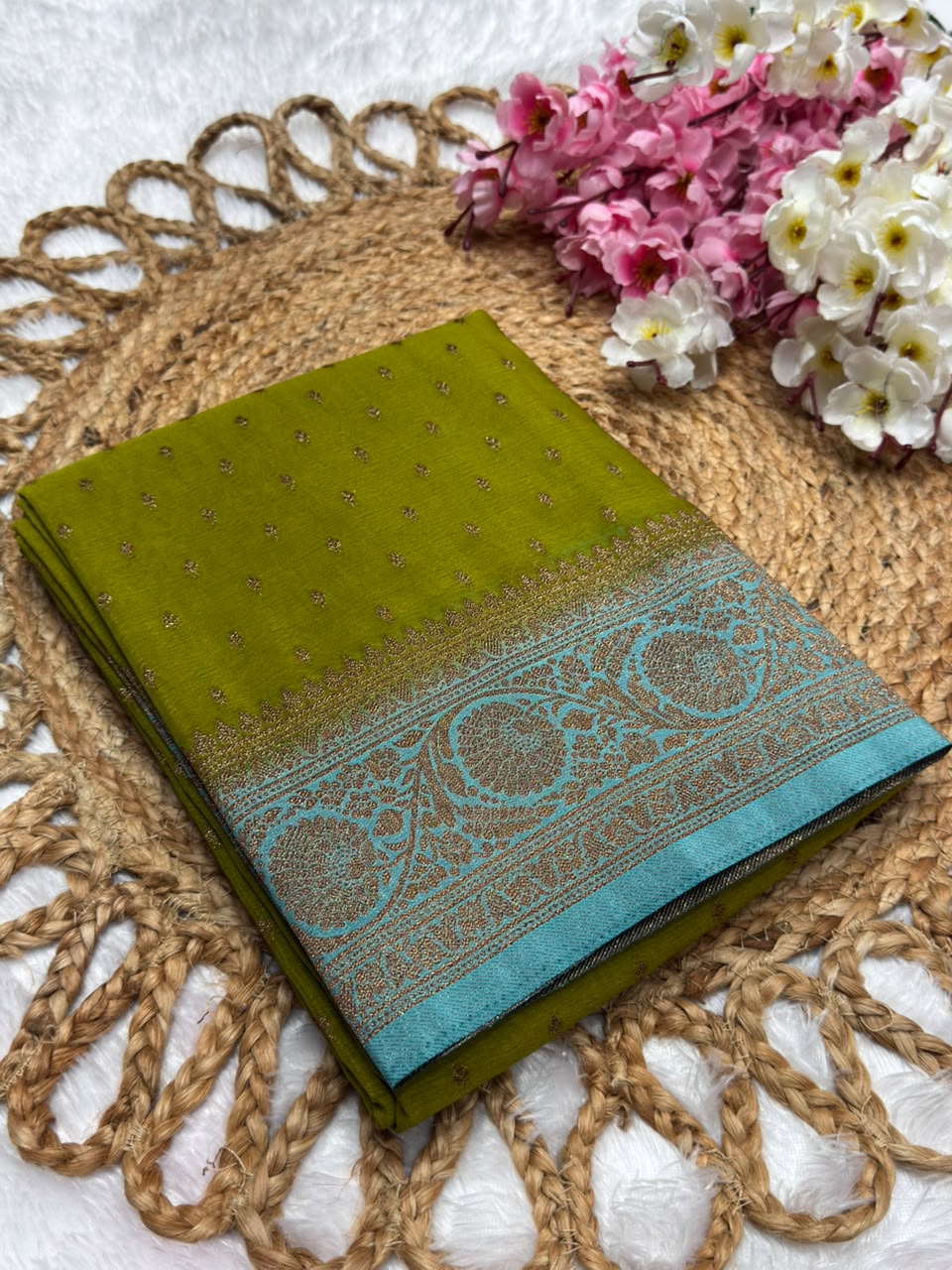 Khaddi Georgette Coco Zari