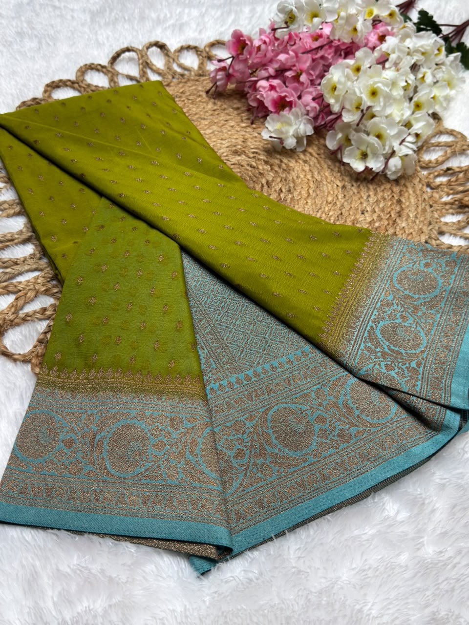 Khaddi Georgette Coco Zari