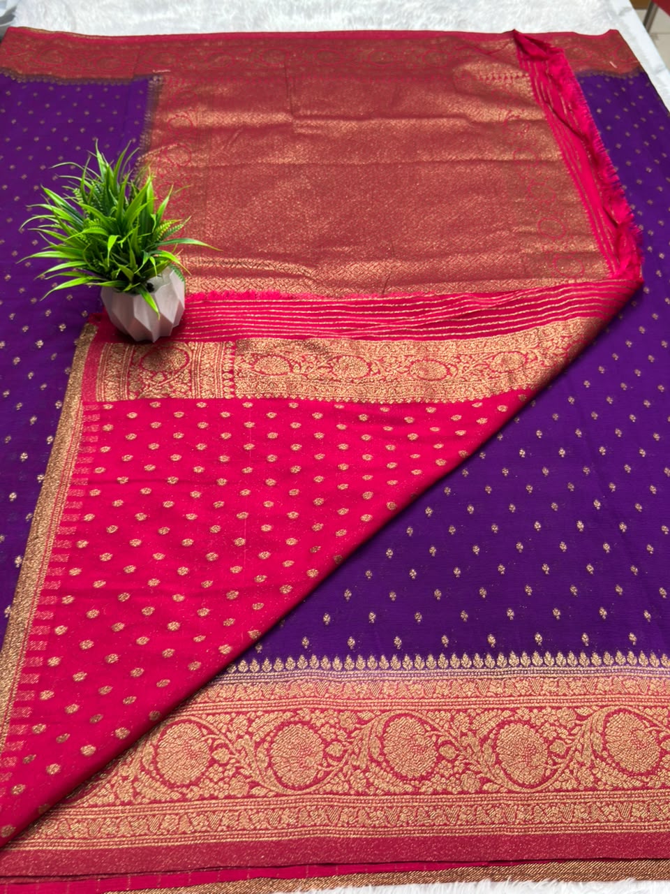 Khaddi Georgette Coco Zari
