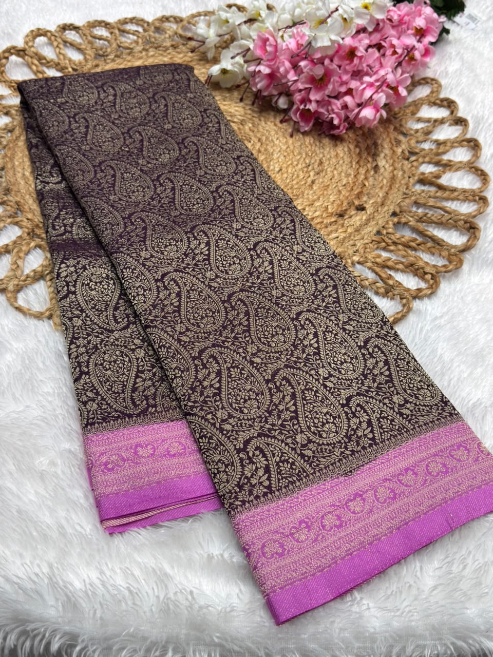 Premium Brocade Kerry Contrast